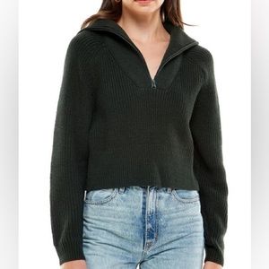 Wayf Nelle Half Zip Pullover in Forest Green